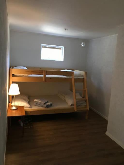 Charmig Liten Laegenhet Pa Oesterlen Apartment *